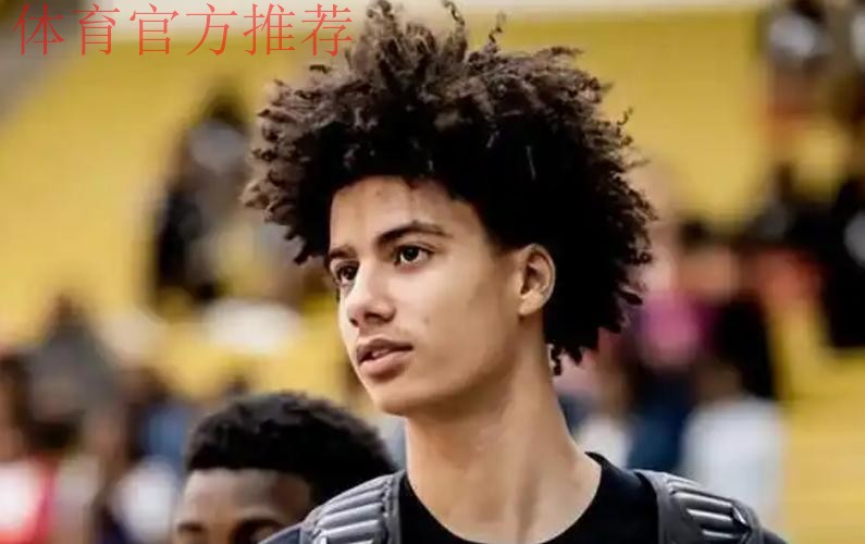 新疆84-111北京遭四坏消息！理查德森+西尔扎提辣眼，刘炜遭指责